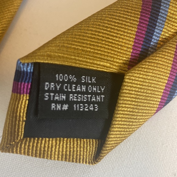 The tie bar 100% silk tie - Picture 4 of 5